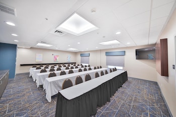 hampton inn and suites seattle kent wa