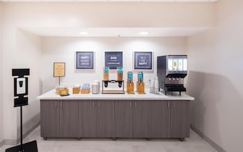 hampton inn and suites seattle kent wa