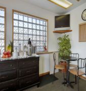 Travelodge By Wyndham Seattle North Of Downtown,Seattle>>Northgate,2 star