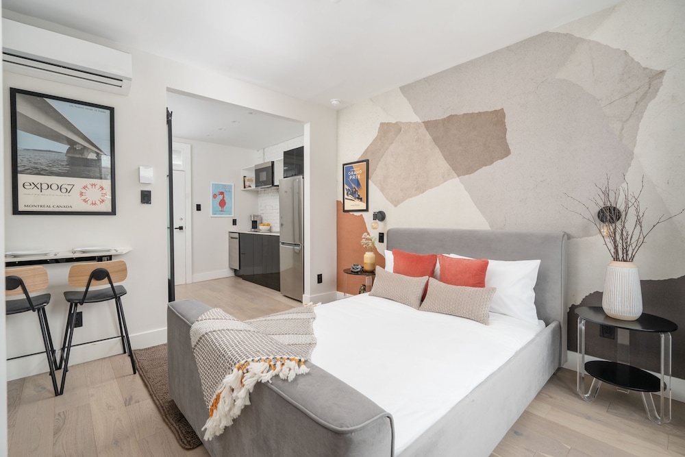 francois denis apartments