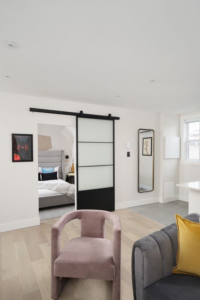 francois denis apartments