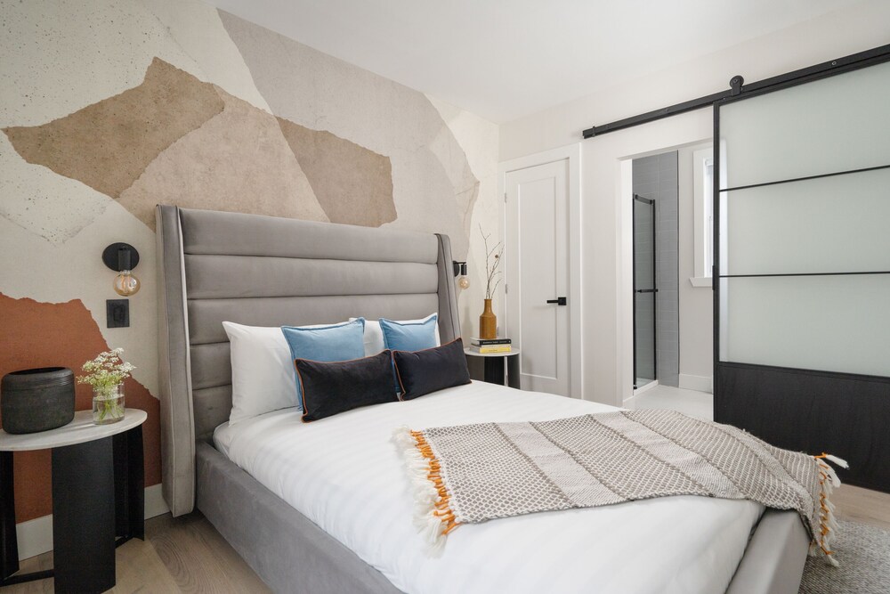 francois denis apartments