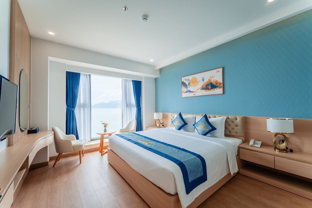 canary gold hotel quy nhon