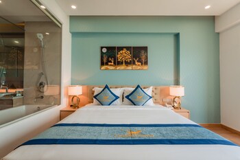 canary gold hotel quy nhon