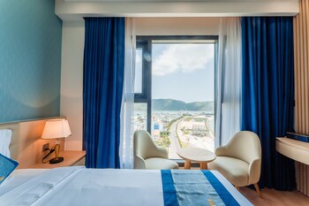 canary gold hotel quy nhon