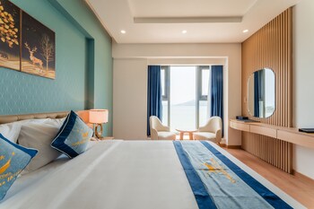 canary gold hotel quy nhon