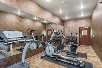 cobblestone hotel and suites de pere
