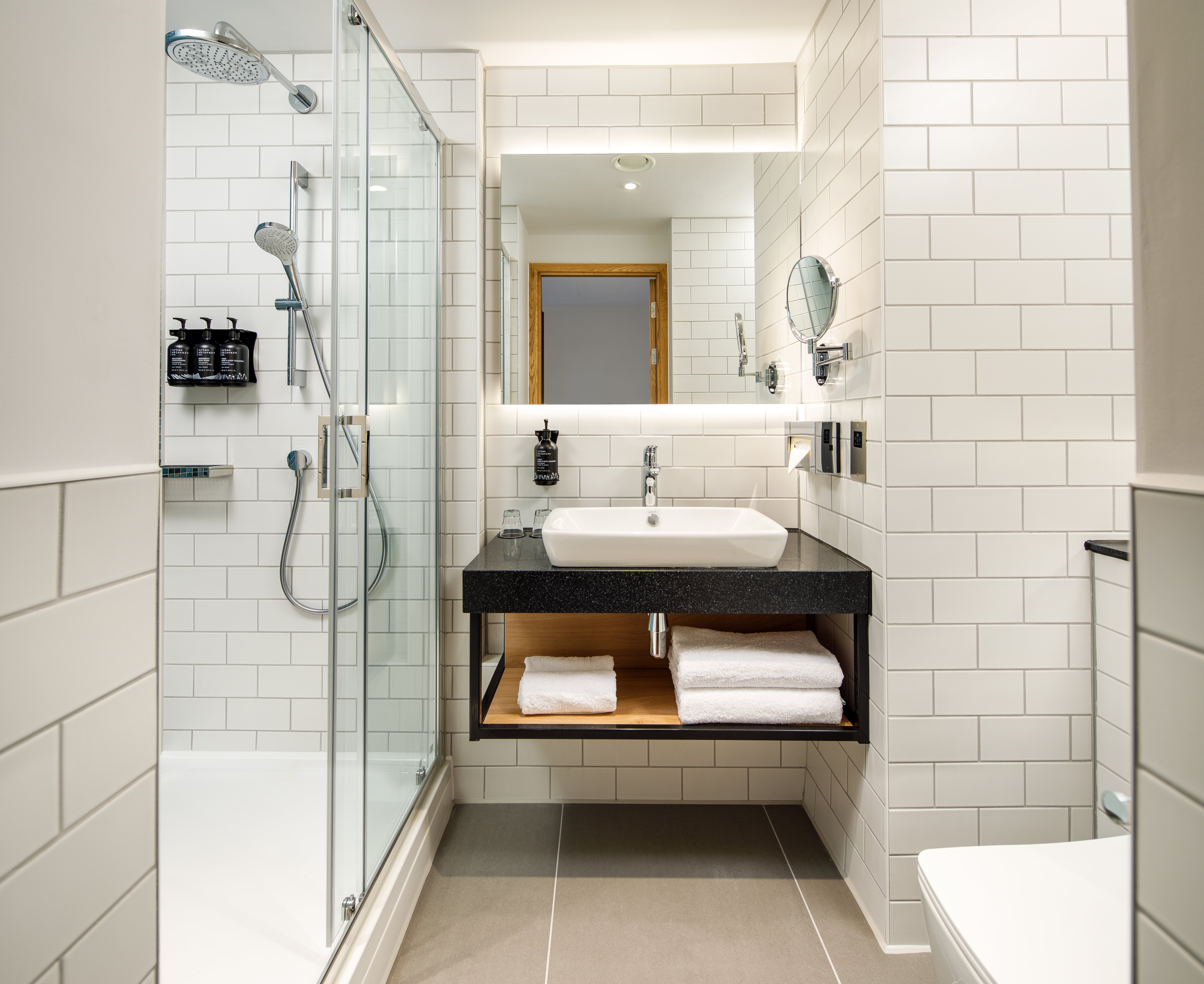 holiday inn manchester airport an ihg hotel