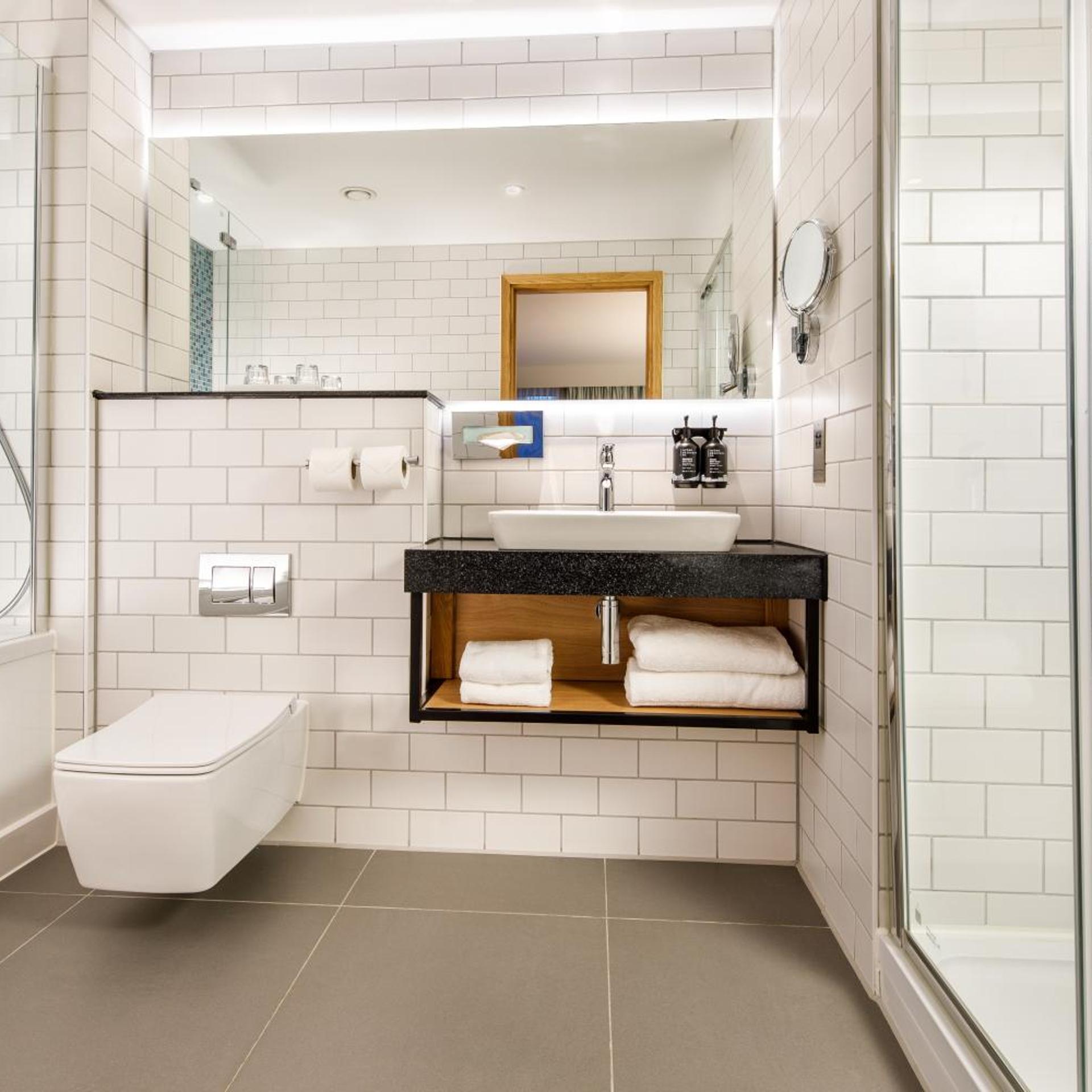 holiday inn manchester airport an ihg hotel