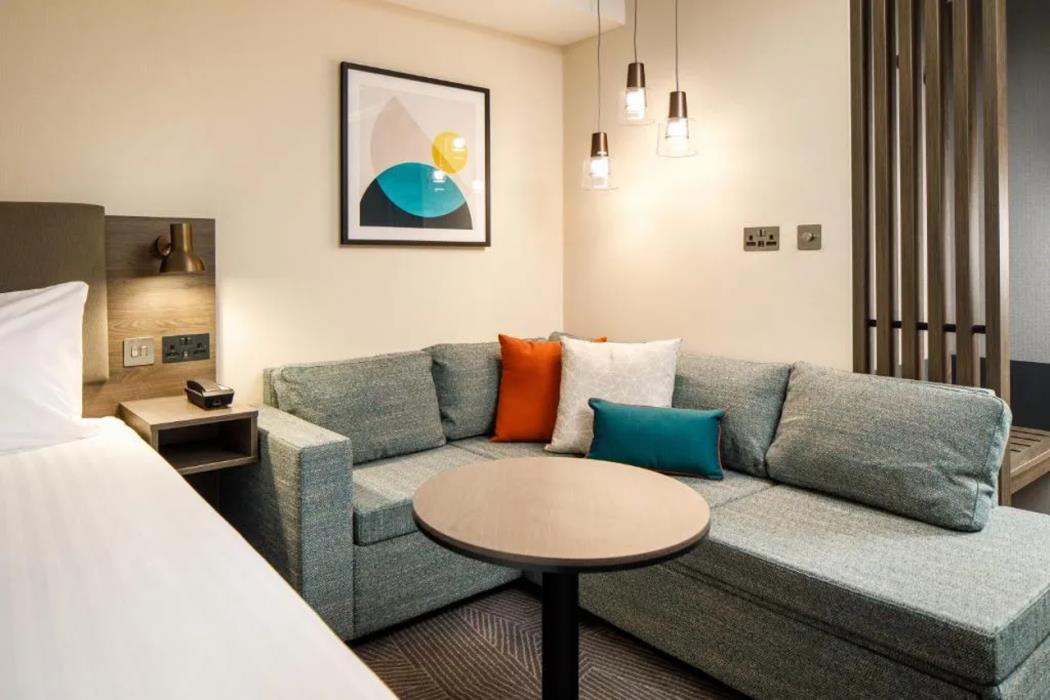 holiday inn manchester airport an ihg hotel