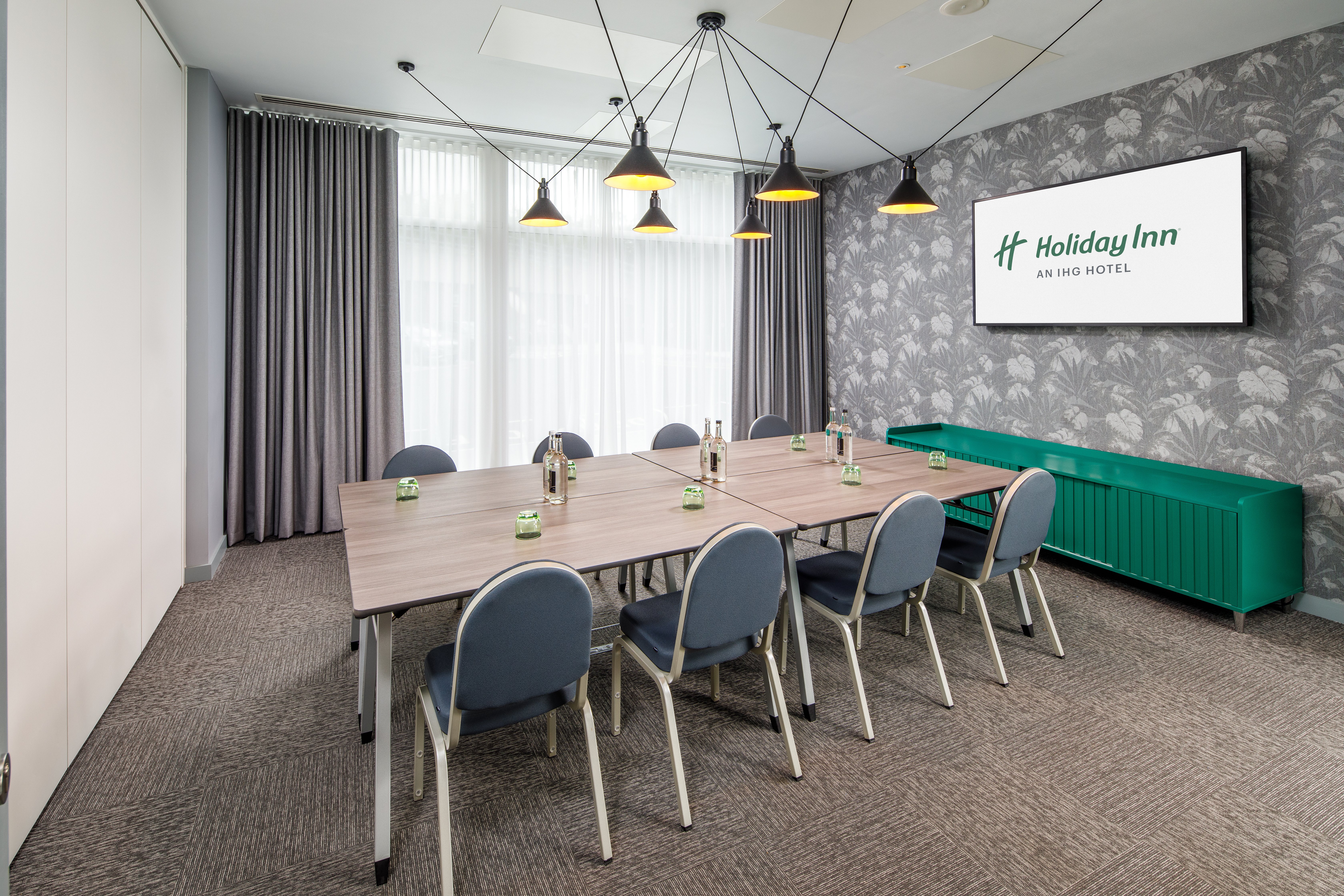 holiday inn manchester airport an ihg hotel