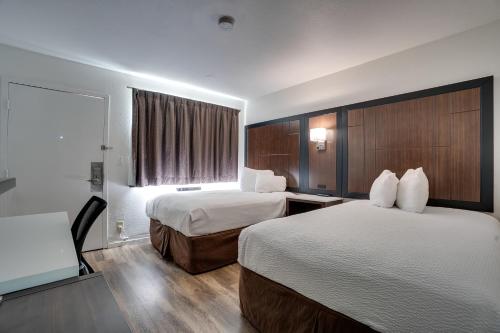 econo lodge stockton near i 5 fairgrounds