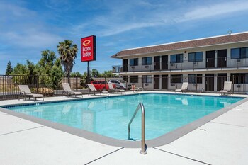 Econo Lodge Stockton Near I-5 Fairgrounds,,2 star