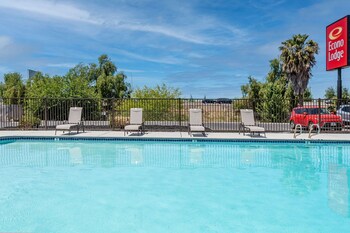 Econo Lodge Stockton Near I-5 Fairgrounds,,2 star