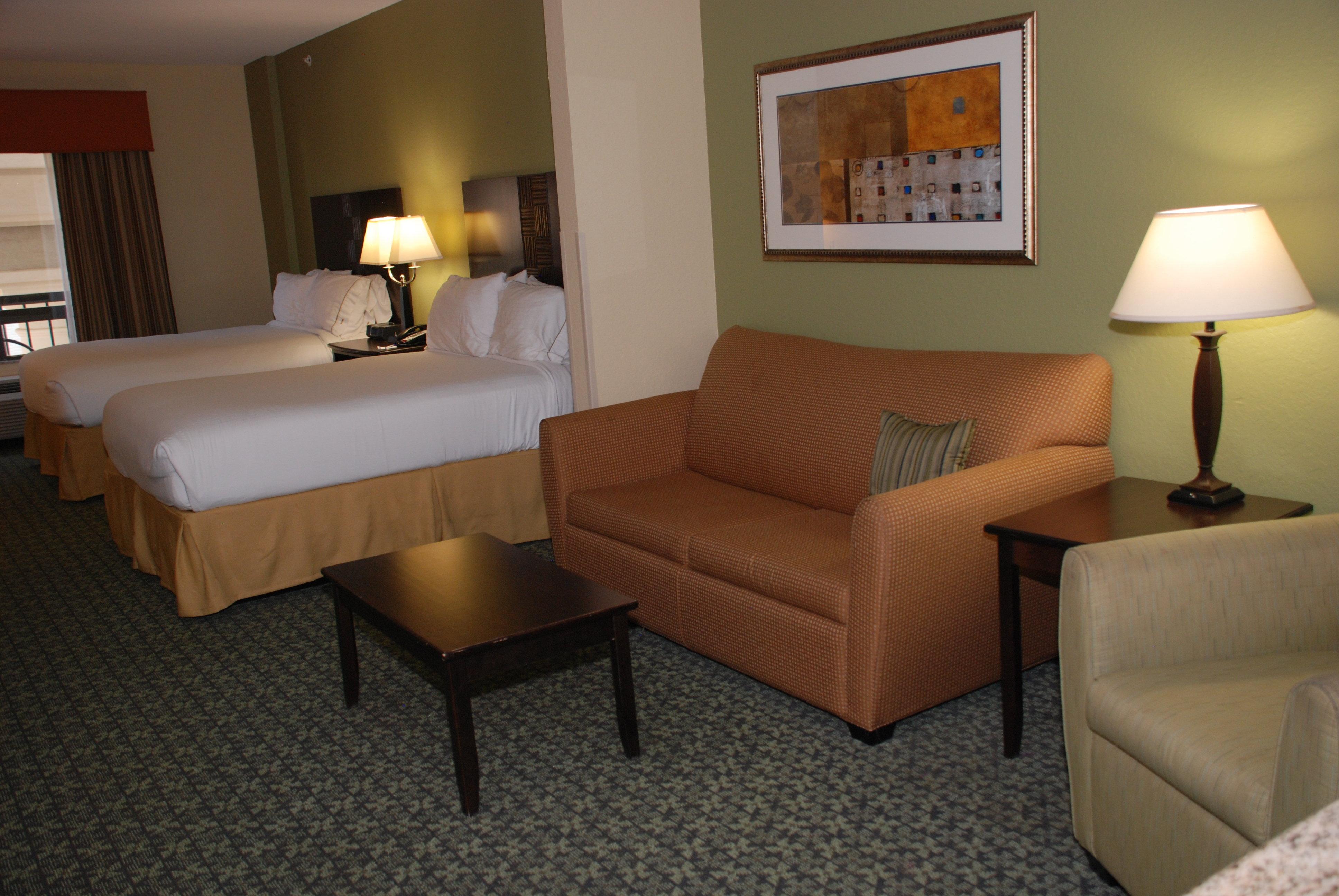 holiday inn express and suites covington by ihg