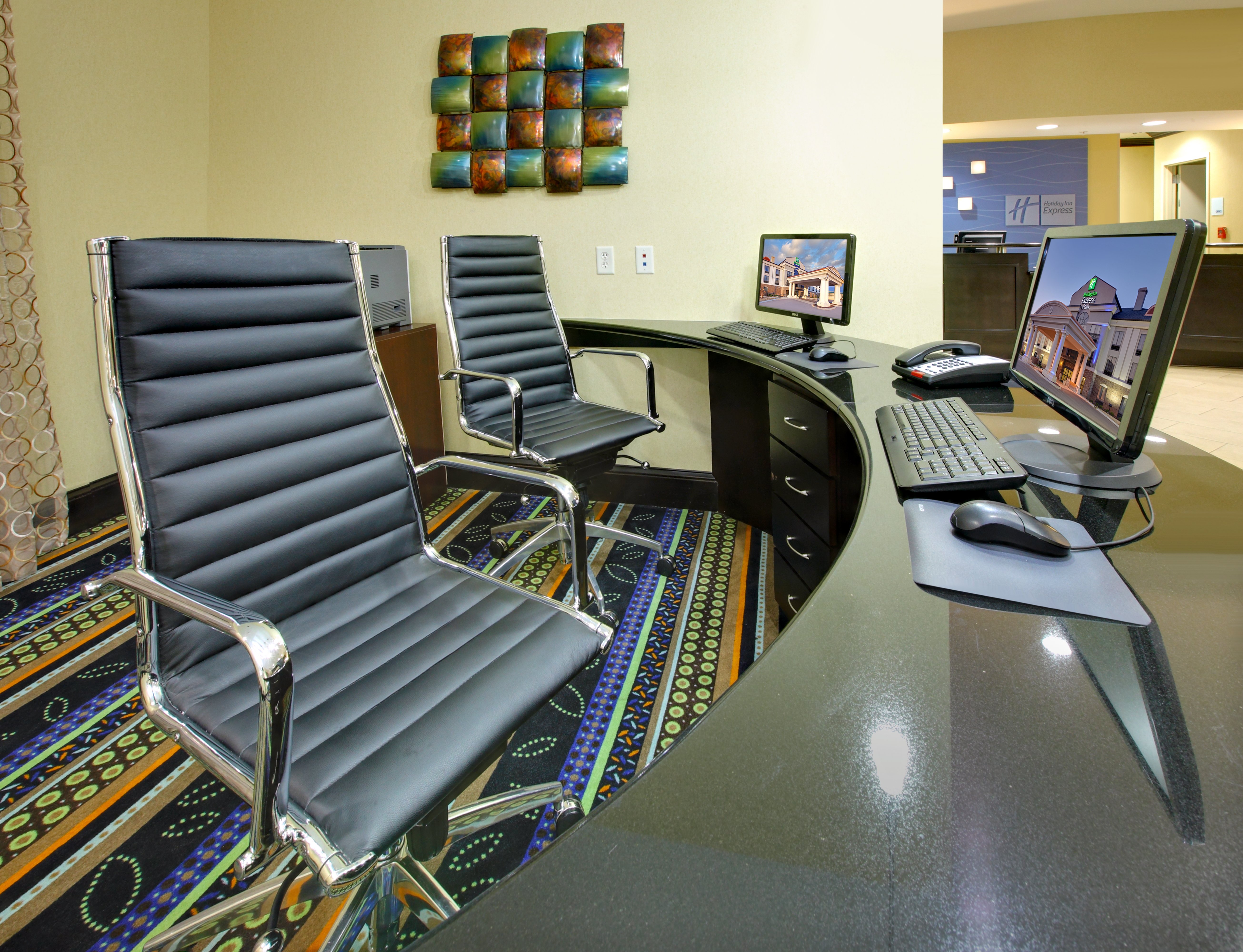 holiday inn express and suites covington by ihg