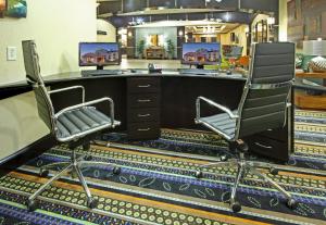 holiday inn express and suites covington by ihg
