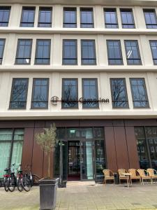 campin hotel
