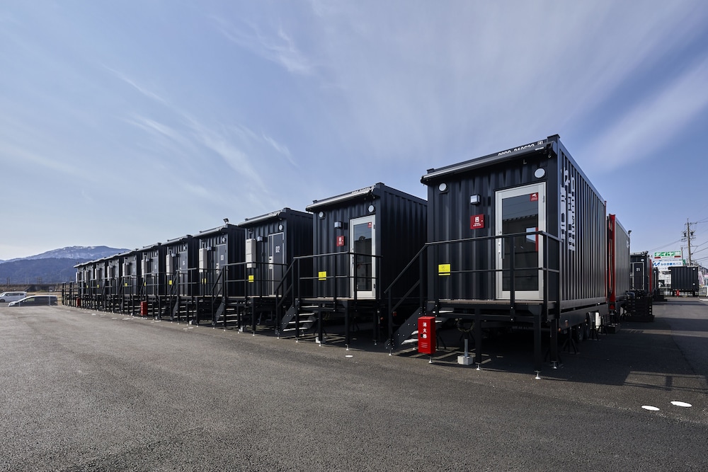 hotel r9 the yard tarui