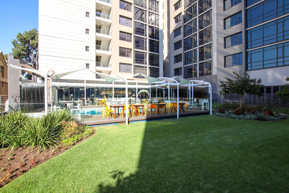 sandton smart apartment eleven