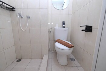 fancy and nice studio apartment at springlake summarecon bekasi