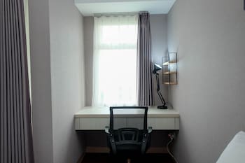 fancy and nice studio apartment at springlake summarecon bekasi
