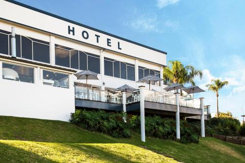 lake hume resort
