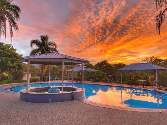 lake hume resort