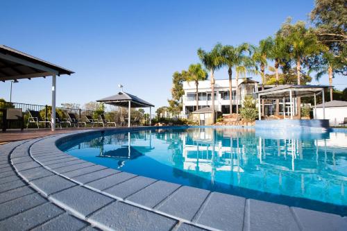 lake hume resort