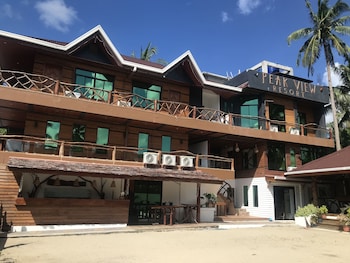 peak view resort by cocotel