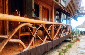 peak view resort by cocotel