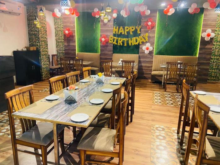hotel sv grand varanasi