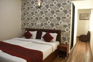 hotel sv grand varanasi