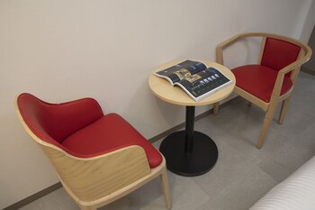 mr kinjo in haibisu nishimachi