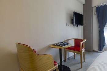 mr kinjo in haibisu nishimachi