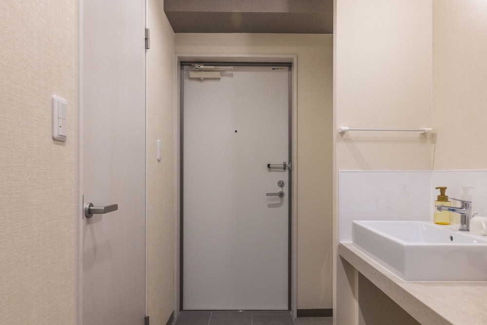 mr kinjo in haibisu nishimachi