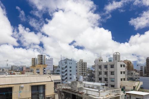 mr kinjo in haibisu nishimachi