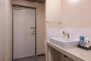 mr kinjo in haibisu nishimachi