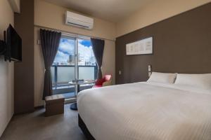 mr kinjo in haibisu nishimachi