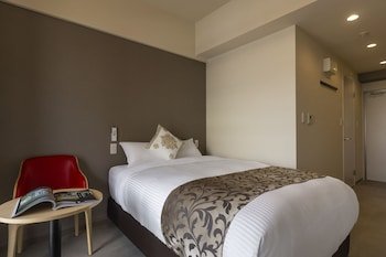 mr kinjo in haibisu nishimachi