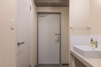 mr kinjo in haibisu nishimachi