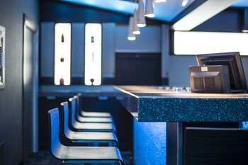 hotel levesque