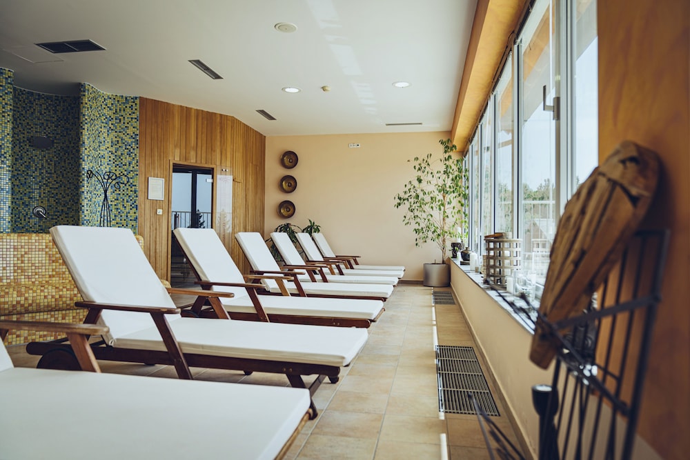 pohorje village resort forest hotel videc