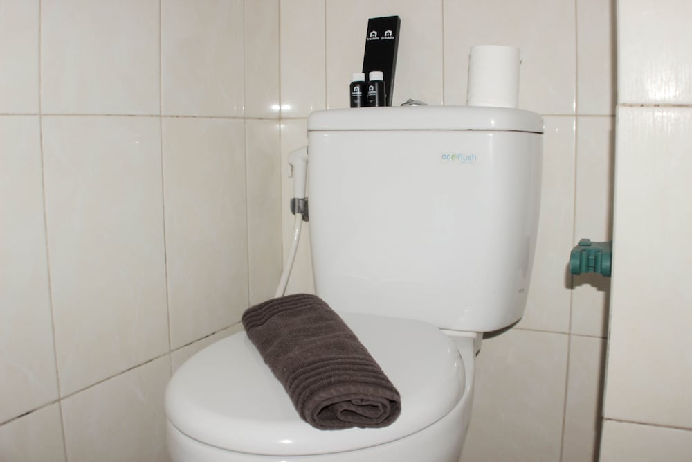 fancy studio at springlake summarecon bekasi apartment
