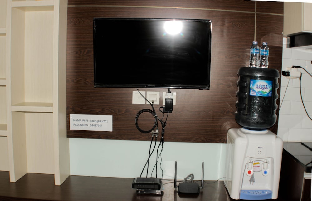 fancy studio at springlake summarecon bekasi apartment