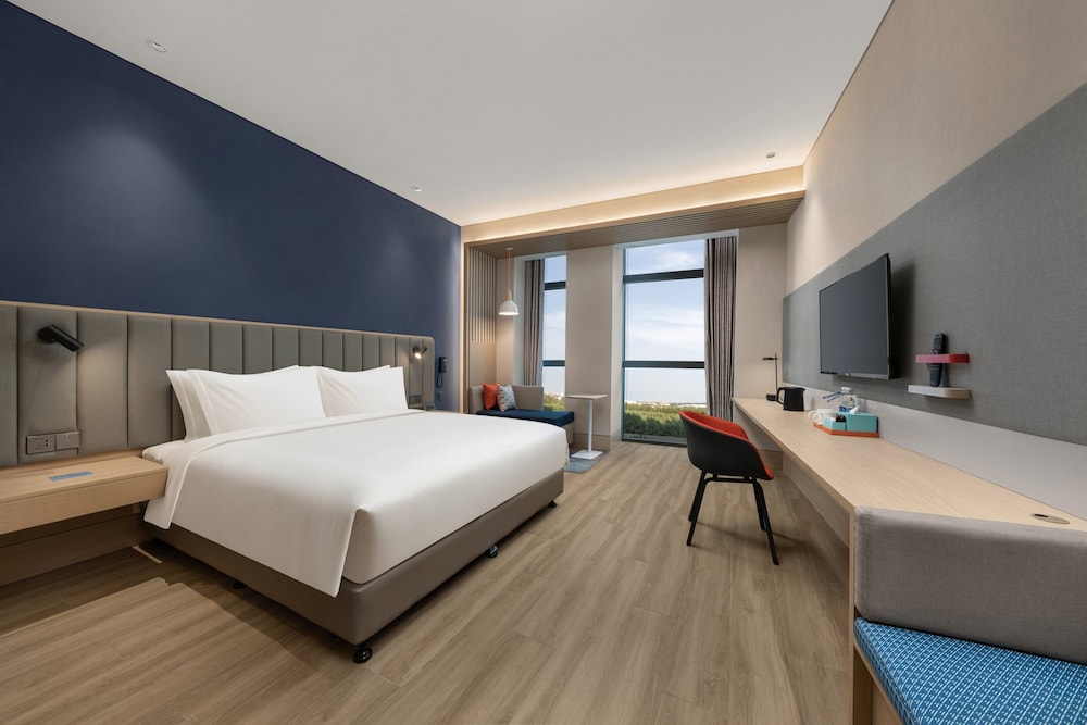 holiday inn express changchun ecological square an ihg hotel