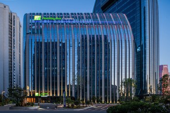 holiday inn express changchun ecological square an ihg hotel