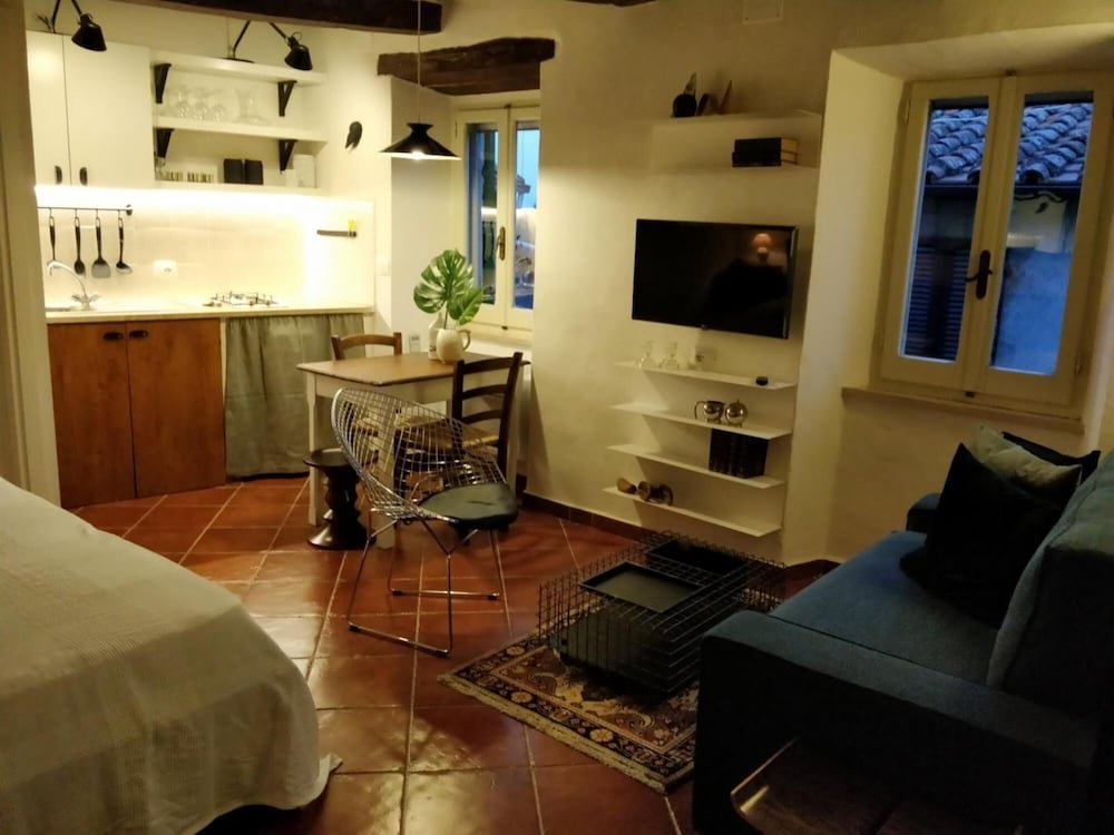 casa messi casa messi a vicolo della rivolta 31 apt 4