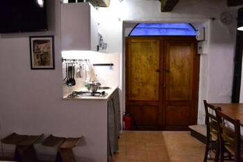 casa messi casa messi a vicolo della rivolta 31 apt 1