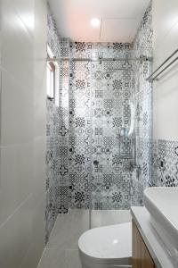 cozrum homes summers house